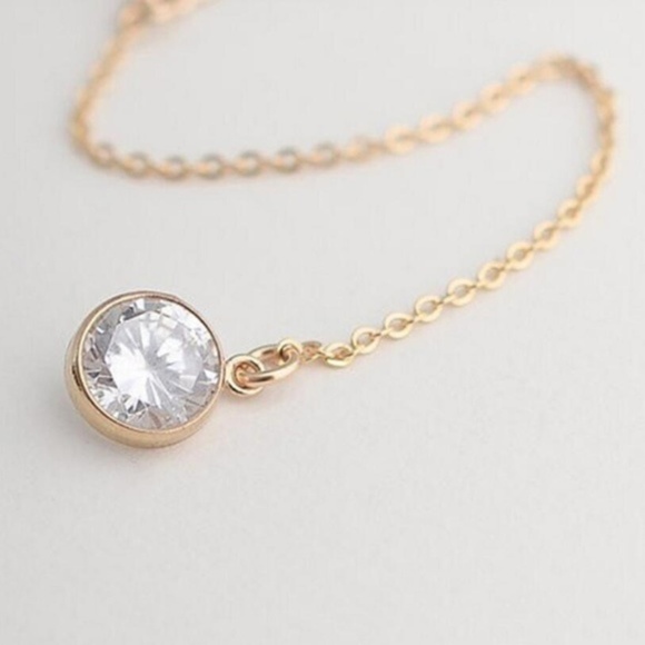 New Gold Bar Crystal Necklace - Picture 3 of 3